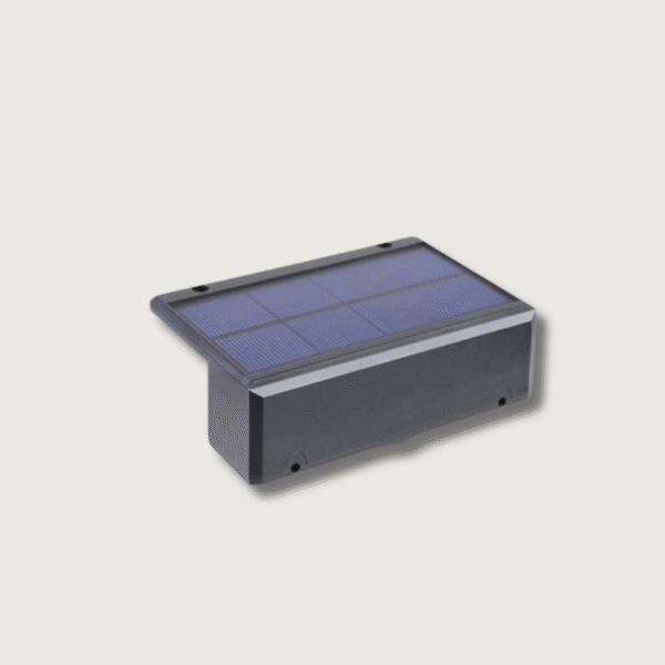 LumiTrack - Elegant, Weather-Resistant Solar Outdoor Lighting for a Enchanting Garden
