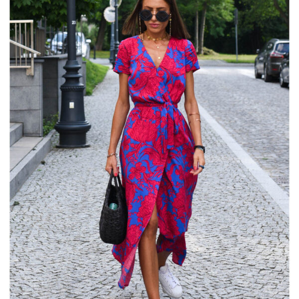 Trinity™ - Long Dress with V-Neck