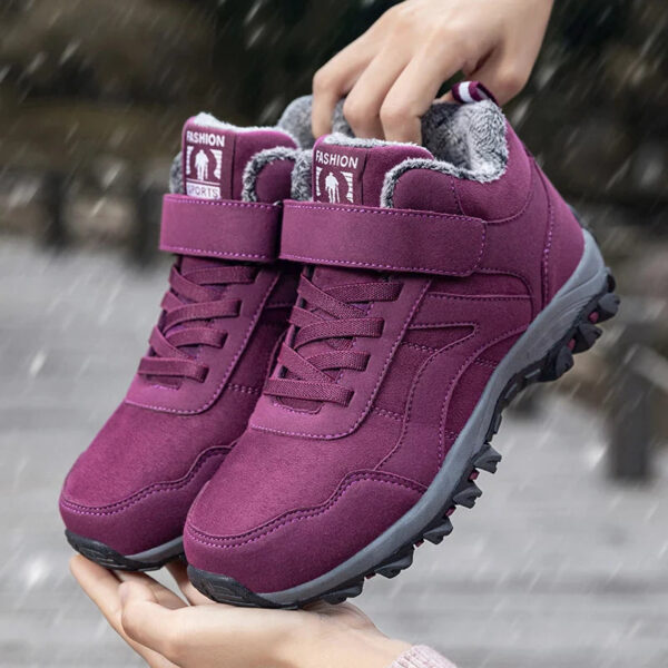 Cozy Fur-Lined Winter Ankle Sneakers for Women - Perfect for Snowy Days!